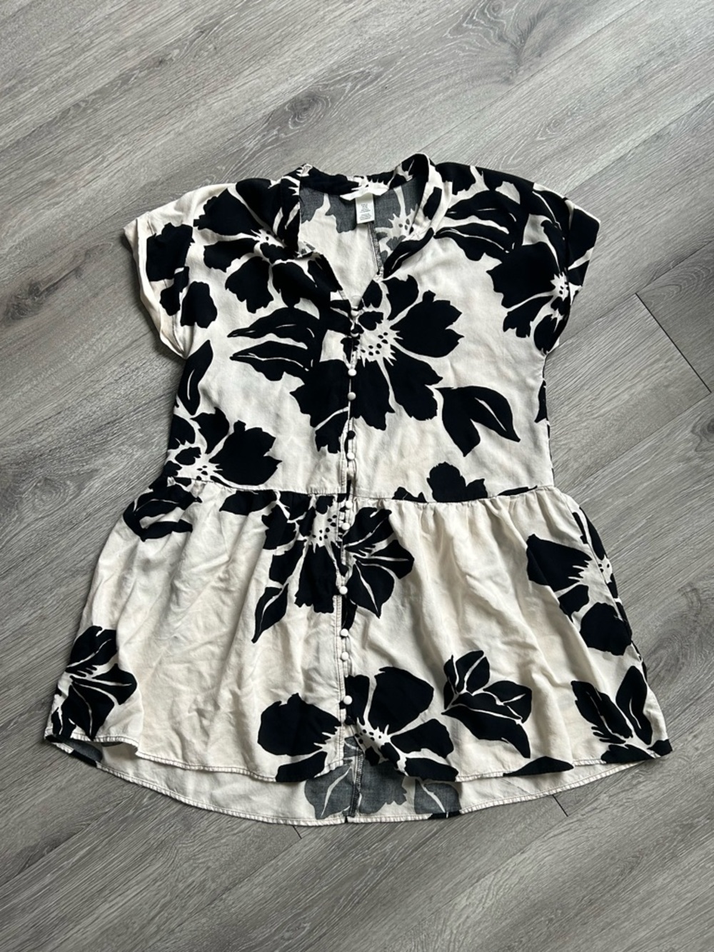 H&M Black and Cream Floral Babydoll Dress XS